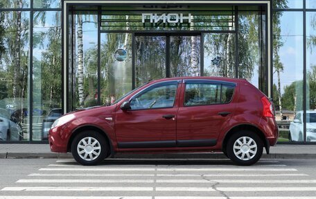 Renault Sandero I, 2012 год, 675 000 рублей, 2 фотография