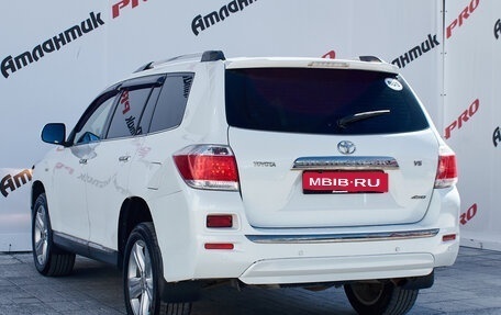 Toyota Highlander III, 2012 год, 1 950 000 рублей, 4 фотография
