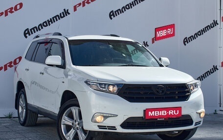 Toyota Highlander III, 2012 год, 1 950 000 рублей, 3 фотография