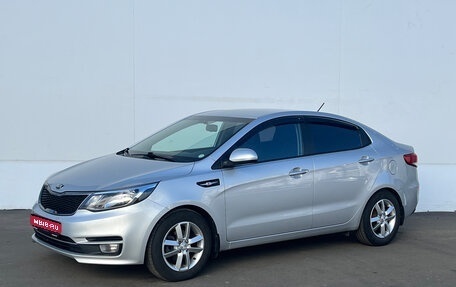 KIA Rio III рестайлинг, 2016 год, 925 000 рублей, 1 фотография