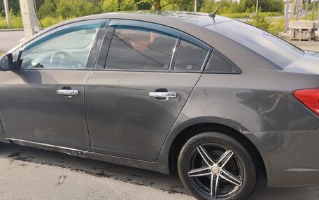 Chevrolet Cruze II, 2013 год, 720 000 рублей, 2 фотография