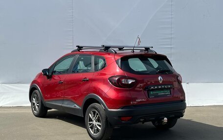 Renault Kaptur I рестайлинг, 2019 год, 1 480 000 рублей, 6 фотография