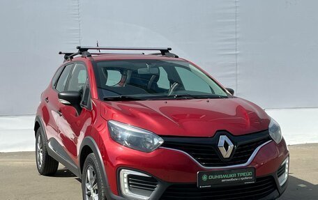 Renault Kaptur I рестайлинг, 2019 год, 1 480 000 рублей, 3 фотография
