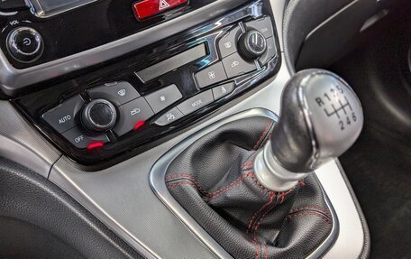 Haval H6, 2019 год, 1 500 000 рублей, 30 фотография