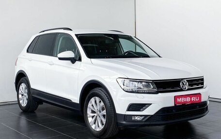 Volkswagen Tiguan II, 2019 год, 2 200 000 рублей, 1 фотография