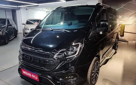 Ford Tourneo Custom I рестайлинг, 2022 год, 2 590 000 рублей, 1 фотография