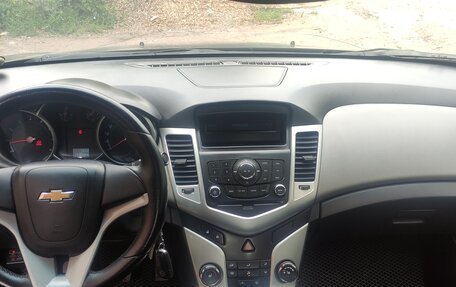 Chevrolet Cruze II, 2011 год, 680 000 рублей, 12 фотография