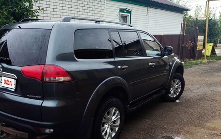 Mitsubishi Pajero Sport II рестайлинг, 2013 год, 1 650 000 рублей, 5 фотография