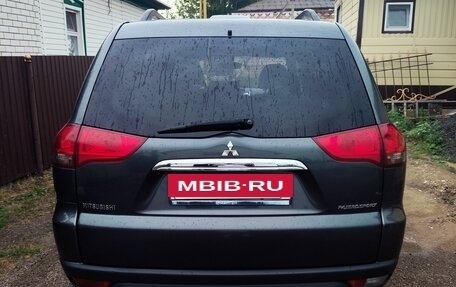 Mitsubishi Pajero Sport II рестайлинг, 2013 год, 1 650 000 рублей, 6 фотография