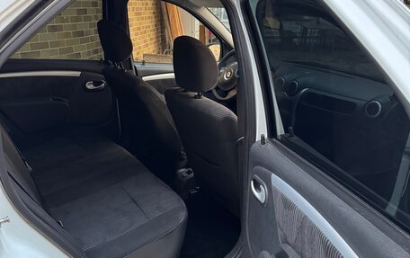 Renault Logan I, 2011 год, 550 000 рублей, 6 фотография