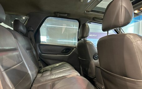 Ford Escape II, 2001 год, 400 000 рублей, 14 фотография