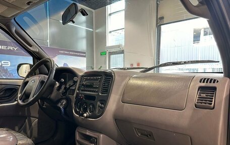 Ford Escape II, 2001 год, 400 000 рублей, 11 фотография