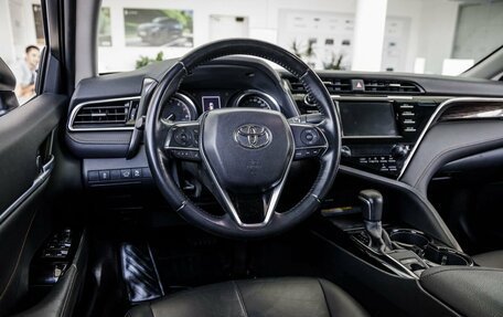 Toyota Camry, 2020 год, 3 108 000 рублей, 14 фотография