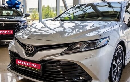 Toyota Camry, 2020 год, 3 108 000 рублей, 9 фотография