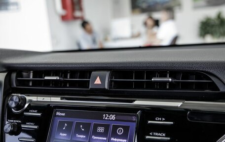 Toyota Camry, 2020 год, 3 108 000 рублей, 24 фотография