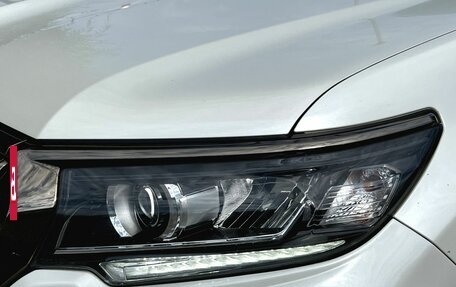 Toyota Land Cruiser Prado 150 рестайлинг 2, 2021 год, 5 750 000 рублей, 9 фотография