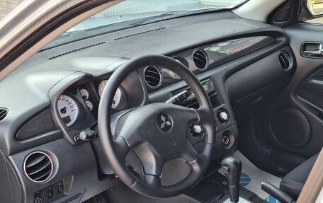 Mitsubishi Outlander III рестайлинг 3, 2007 год, 850 000 рублей, 16 фотография