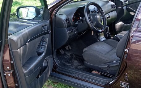 Toyota Avensis III рестайлинг, 2008 год, 720 000 рублей, 3 фотография