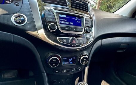 Hyundai Solaris II рестайлинг, 2014 год, 1 055 000 рублей, 9 фотография
