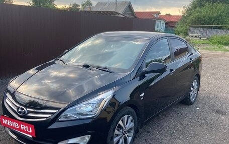 Hyundai Solaris II рестайлинг, 2014 год, 1 055 000 рублей, 2 фотография