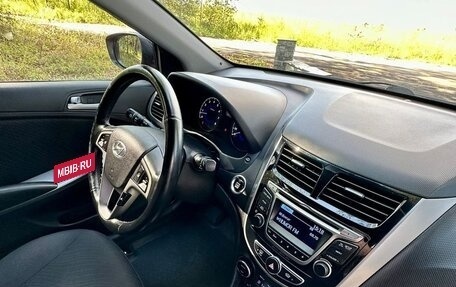 Hyundai Solaris II рестайлинг, 2014 год, 1 055 000 рублей, 10 фотография
