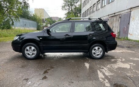 Mitsubishi Outlander III рестайлинг 3, 2007 год, 620 000 рублей, 10 фотография