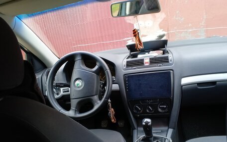Skoda Octavia, 2005 год, 460 000 рублей, 13 фотография