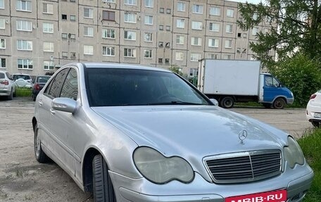 Mercedes-Benz C-Класс, 2002 год, 330 000 рублей, 6 фотография