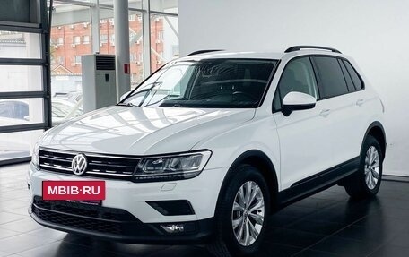 Volkswagen Tiguan II, 2019 год, 2 200 000 рублей, 2 фотография
