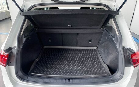 Volkswagen Tiguan II, 2019 год, 2 200 000 рублей, 22 фотография