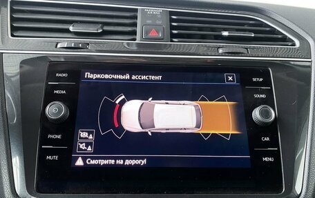 Volkswagen Tiguan II, 2019 год, 2 200 000 рублей, 21 фотография