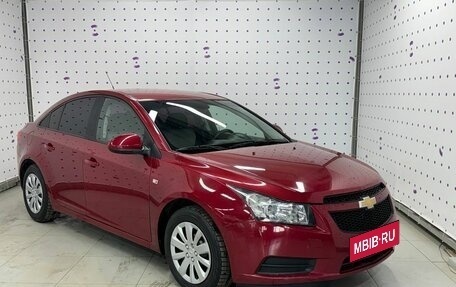 Chevrolet Cruze II, 2011 год, 695 000 рублей, 12 фотография