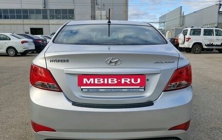 Hyundai Solaris II рестайлинг, 2015 год, 790 000 рублей, 4 фотография