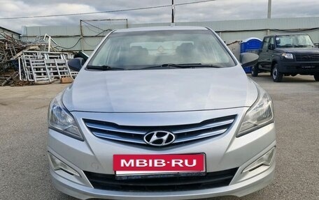 Hyundai Solaris II рестайлинг, 2015 год, 790 000 рублей, 3 фотография