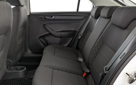 Skoda Rapid II, 2021 год, 1 350 000 рублей, 18 фотография