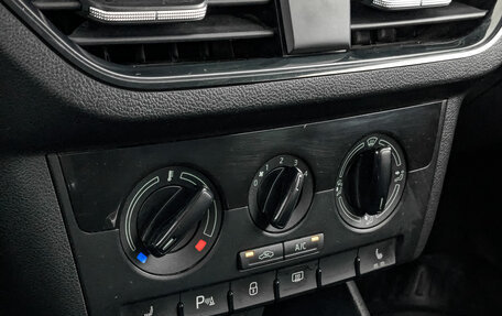 Skoda Rapid II, 2021 год, 1 350 000 рублей, 21 фотография