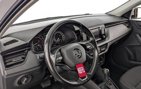 Skoda Rapid II, 2021 год, 1 350 000 рублей, 15 фотография