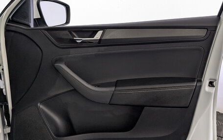 Skoda Rapid II, 2021 год, 1 350 000 рублей, 25 фотография