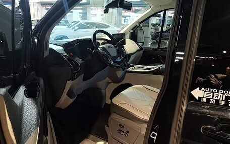 Ford Tourneo Custom I рестайлинг, 2022 год, 2 590 000 рублей, 10 фотография