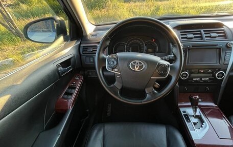 Toyota Camry, 2014 год, 1 950 000 рублей, 7 фотография