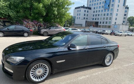 BMW 7 серия, 2011 год, 2 300 000 рублей, 1 фотография
