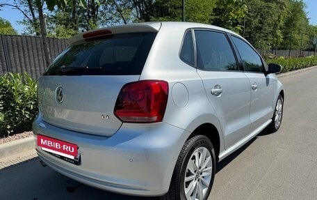 Volkswagen Polo VI (EU Market), 2011 год, 870 000 рублей, 5 фотография
