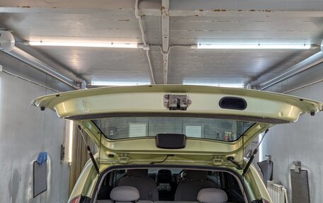 Toyota Passo III, 2004 год, 470 000 рублей, 9 фотография