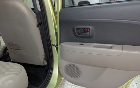 Toyota Passo III, 2004 год, 470 000 рублей, 11 фотография