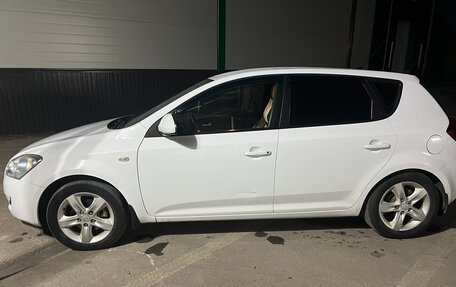 KIA cee'd I рестайлинг, 2009 год, 600 000 рублей, 7 фотография