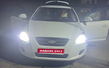 KIA cee'd I рестайлинг, 2009 год, 600 000 рублей, 5 фотография