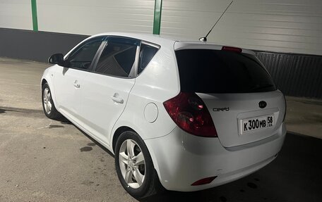 KIA cee'd I рестайлинг, 2009 год, 600 000 рублей, 8 фотография