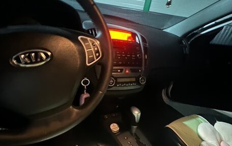 KIA cee'd I рестайлинг, 2009 год, 600 000 рублей, 10 фотография