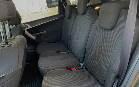 Citroen C4 Picasso II рестайлинг, 2012 год, 499 000 рублей, 20 фотография