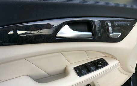 Mercedes-Benz CLS, 2015 год, 2 800 000 рублей, 5 фотография